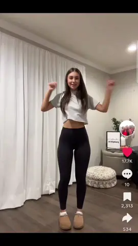 she's so fine 🙂 😘😘 #faithmaire #faith #madlinecline #outerbanks #Netflix #gyat #girls #hotgirls #whitegirls 