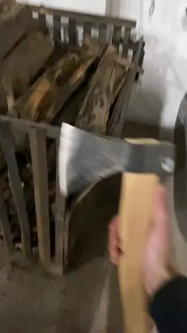 Hardkorowy test siekiery
