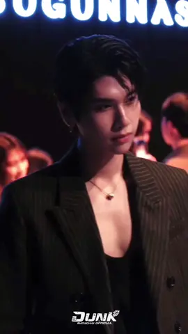 dancing in the flames 🖤🔥 DUNK EFW2024 #EFW2024 #ElleFashionWeek2024 @dunknatachai #dunknatachai 