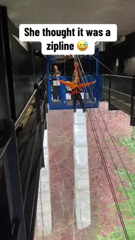 Somebody definitely lied to her 💀 @Highland Fling #bungeejumping #zipline #adrenalinerush 