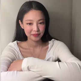she been through so much :( #jennie #jenniekim #jenniekimedit #fancam #weverse 