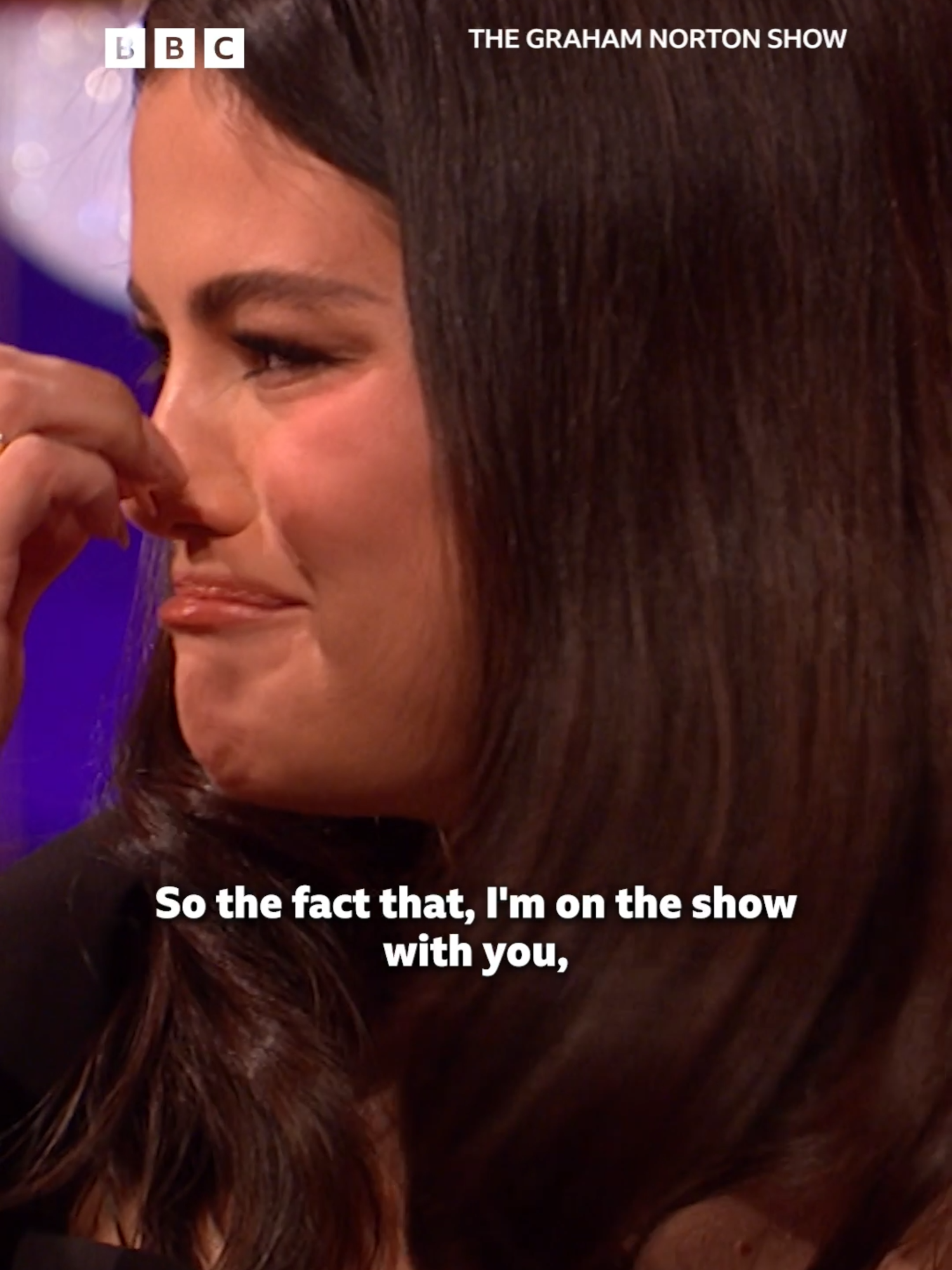 #mirandahart makes #selenagomez cry (for a good reason) 🥺 #thegrahamnortonshow #grahamnorton