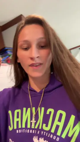 Who can relate?? 👀😅 #seasonaldeperession #fyp #foryoupage❤️❤️ 