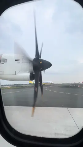 Take-off from MNLin the ATR 72-600 #avgeeks #aviation #windowseat #travel #philippines #atr72 