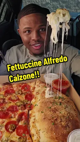 Unique pizzas from @Amano Las Vegas 🔥🔥 #creatorsearchinsights #foodreview #foodcritic #lasvegasfood #pizza #calzone #fyp 