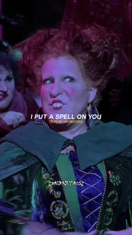 Hocus Pocus 🎥 | I Put A Spell On You 🎃 #hocuspocus #hocuspocus2 #hocuspocusmovie #abracadabra #iputaspellonyou #movieclip #music #traduccion #lyrics_songs #lyricsmusic #fyp 