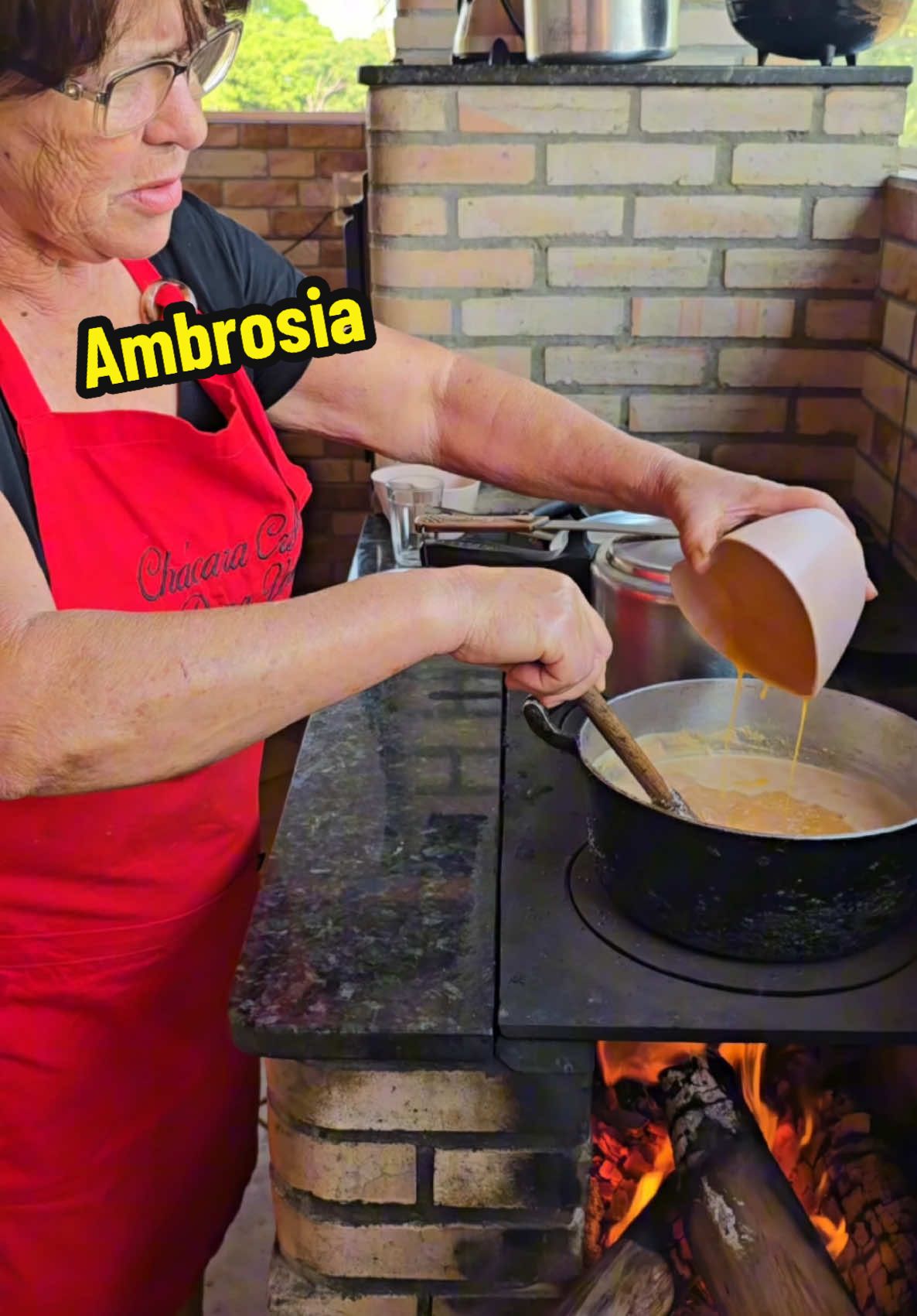 Doce de ovo #ambrosia #tiktokreceita #chacaracristal 