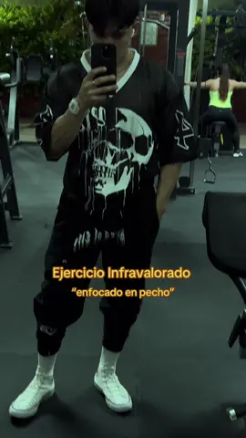 Aperturas con mancuerna!  #gym #parati #gymrat #viral #fyp #Fitness #fypシ #fypシ #aesthetic #GymTok #GymTok #GymTok #gymbros 