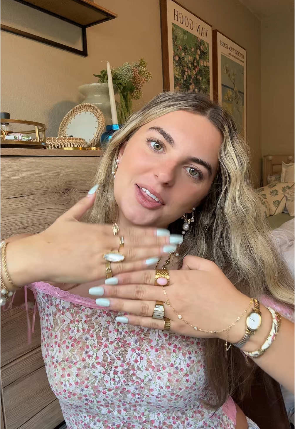 Polka dot fall #nailtransition #nailinspo #jewelry