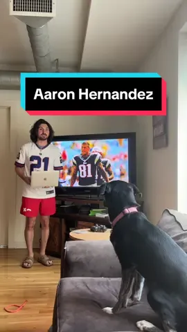 Aaron Hernandez is the story of the day #hernandez #patriots #dogs 