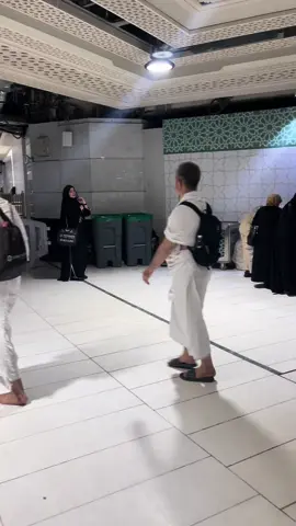 عشمي في نظرة رضا🕋🤍#الكعبه_المشرفه🕋 #مكه_المكرمه 