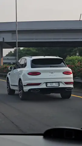 Bentley Bentayga 🔥
