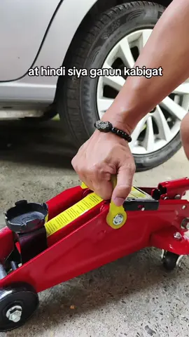 Crocodile hydraulic jack #hydrolicjack #crocodilejack  #emergencytools 