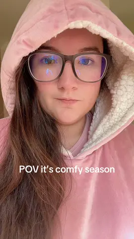 @melissa.mirales comfy sisters unite #comfy #comfyclothes #comfyoutfits #comfystyle #cozy #cozyathome 