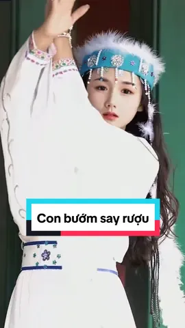 Nằm trên giường đưa cái mặt vào là có video cổ trang đẹp #中国 #音乐 #tiktok #xuhuong 