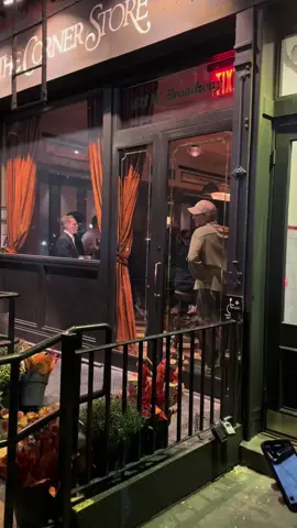 Taylor Swift, Travis Kelce, Blake Lively, and Ryan Reynolds in NYC tn leaving The Corner Store #taylorswift #traviskelce 
