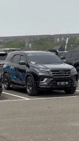 @Dieselwar.id Meikarta 🔥🔥 @Athar1gd @Garasi projie 20 @pika25racingdecals #pro7 #pro7autoligning #meikarta #cumidaratdiesel #dieselcumicumi #kecotdiesel #fyp #gakpernahfyp #fypシ゚ #fortuner #dieseljogja #sideexit #jogja24jam 