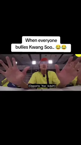 They won't leave Kwang Soo alone 😂😂 #runningman #leekwangsoo #funny 