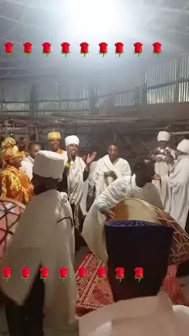 እንዘ ተአቅፍዮ በህፃንኪ ንኢ ማርያም #ማርያም 