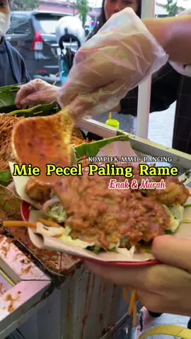 Episode 158 || #makanlurhaihaihai kali ini aku mau ajak kalian jajan mie pecel paling rame peminatnya yang ada di komplek MMTC Pancing. #bankjajanan #kulinermedan #makanhalalmedan #kulinerdeli #medanstreetfood #makanmakanmedan #jajanan #pecal #miepecal #miepecalbakwan #mmtc #medan #viral #pecalgerobak #viralvideo #viraltiktok #fyp #fypシ #fypシ゚viral #fypage #fyppppppppppppppppppppppp #fypdongggggggg 