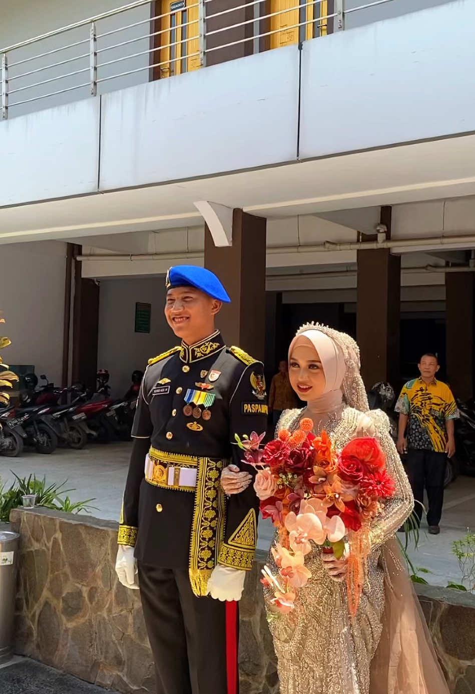 Happy Wedding Pratu Ilham & Gemintang  #polisimiliter  #yonwalprotneg  #paspampres 