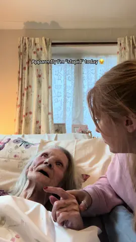 Aparently I’m stupid today… but nan’s feeling better, so thats all that matters 🥺😂 •••• #d#dementiad#dementiasucksd#dementiacarerd#dementiaawarenessd#dementiacared#dementiacaregiverd#dementiapatientsd#denentiasucksd#dementiasupporta#alzheimersa#alzheimersawarenessa#alzheimersdiseasea#alzheimersawarenessalzheimerscaregiver 