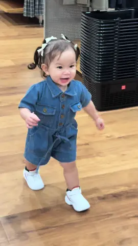 Denim day 😍 #babygirl #toddlersoftiktok #toddlerlife #cutebaby #babyfashion #babyootd #toddlerootd #toddlerfashion #babylove #denim #fyp 
