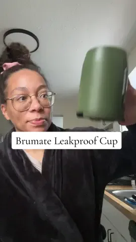 Mornings just got a little easier with this Brumate coffee cup. Brumate is 100% leakproof and dishwasher safe. Brumate coffee cups are so worth it! #brumate #brumatecup #leakproofcup #leakproof #falldealsforyou 