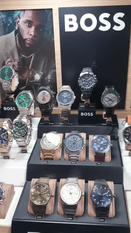 Boss Winter Collection  #boss #bosswatch #watch #stylish #style #styleinspiration #styleinspo #horloge #createyourstyle #armcandy #winkelcentrumzuidplein #kadoidee #special #elegant #elegance #shinebright #shine #special #formen #bosswatch #coolstyle #wintercollection #newcollection 