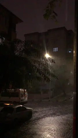 #yağmur #yağmurvideoları #story #storytime #gecestoryleri 