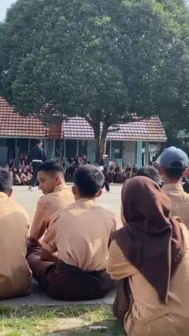 seng nduwe dunyo tampel🗿 #pshtpusatmadiun #fyp #1922 #psht #storypsht #semutireng1922 #xybca 