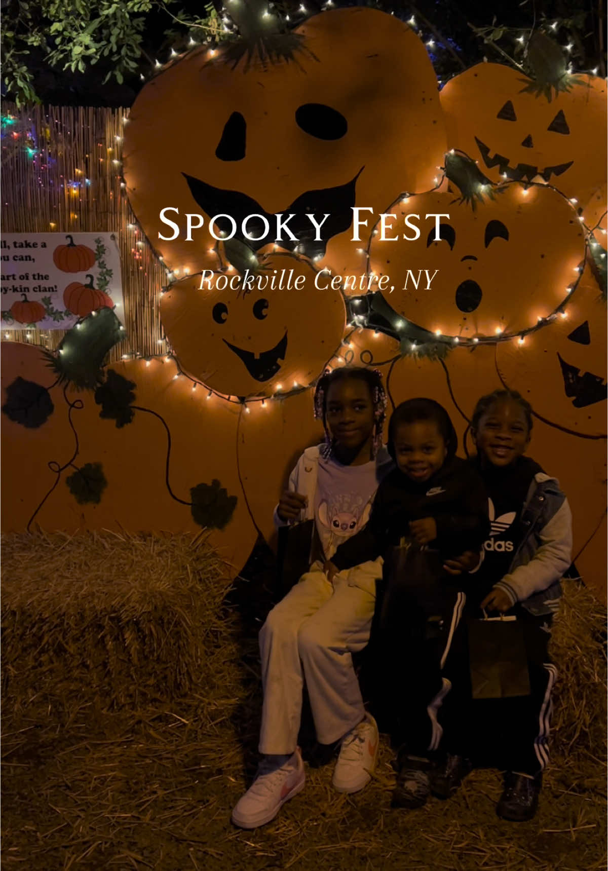 That haunted walk through the woods had me shaking in my boots 😂😂😂😂 8.5/10 the kids def enjoyed, check it out!  #nyc #thingstodoinnyc #fall #spookyfest #funactivities #halloweenactivities #fyp #hauntedwalk 