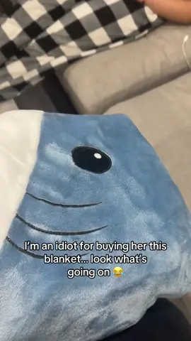 Look at her 🤍😂 #viralfinds #viral #foryoupage  #couplegoals #sharkblanket #trending #cozyshark #fy #giftideasforher 