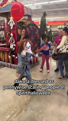 Dakota dressed as pennywise and scared people at spirit halloween #scary #scared #prank #spookyszn #halloweenHorrorNights #princessofsfx #spirithalloween 