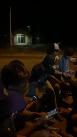 jam malam sirkel orang sakit. #fyp #romithejahats #bungakertasmerahberduri #vespa #scooters #vespaekstrim #scooter #vespa #vespaextremeindonesia 