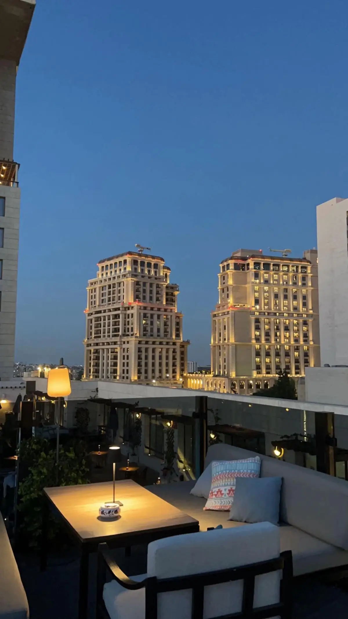 #viral #explore #amman #اكسبلور #fypシ #4u #jordan #jo #trending #viralvideo #هواجيس #🇯🇴🇯🇴🇯🇴 #السعودية #اجواء #capcut #foryou #ترند #تصوير #الرياض #الاردن #لقطات #الشعب_الصيني_ماله_حل😂😂 