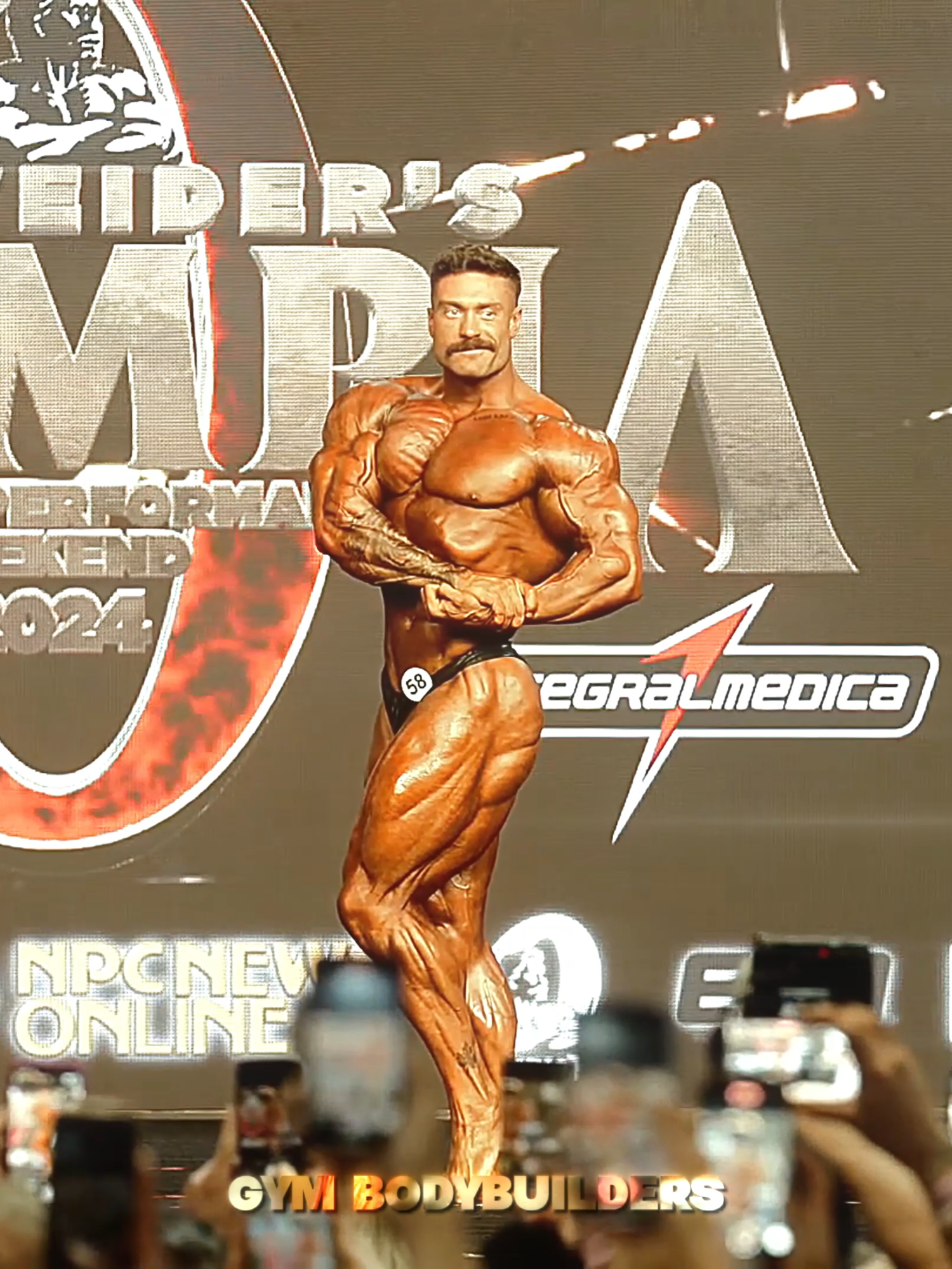 Cbum 👑 #cbum #cbummotivation #cbumedit #gym #GymTok #gymedit #mrolympia #bodybuilding #edit