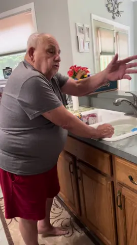 Jock is STRESSED 🤣😂😭 #jockandbelle #grandparentsoftiktok #grandparents #fypシ゚viral #grandma #cryinglaughing #lovebirds #funny #laugh #grandpa #ebay