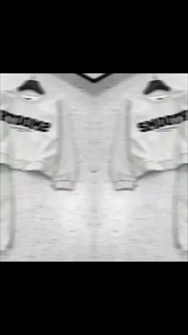 Bộ nỉ Smooth về sll. Áo swt cổ tròn kèm quần dài bo ống cực kỳ trẻ trung năng động ạ.                    Chất nỉ dày dặn, mặc mùa đông đi chơi hay ở nhà đều oki mọi người qua nick này của em mua nha (dc@Trường Bé Store ) Ship hàng toàn quốc