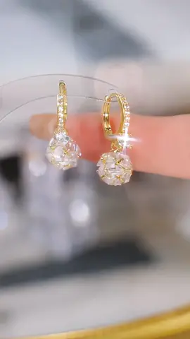 Hàng hot đã về lại rồi ạ #suriaccessories #khuyentainu #trangsuc #bongtai #khuyentai #caocap 