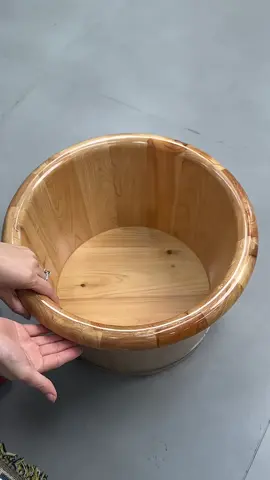 Chậu gỗ ngâm chân gỗ thông, chậu ngâm chân trơn tặng kèm bàn lăn #chaungamchanmassage #chaungamchan #chaungamchanbanggo 