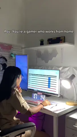 Why choose when you can have both? 🏠🎮 Working from home means no commute, more flexibility, and the perfect setup for a quick gaming break between tasks. Productivity and fun, all in one place!#wfhsetup #pov #gaming#foryoupage #tiktok 