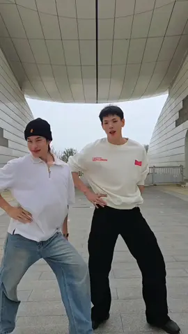 i feel energy 🤣🤣