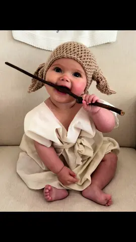 My gorgeous little baby Dobby 🪄😫💗 #halloween #harrypotter #dobby #houseelf #babydobby #babyhalloween #babyhalloweencostume #harrypotterhalloween #6month #6monthsold 