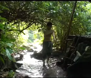 Phần 4 Thử thách bên bờ suối.#viralvideo #sinhton781 #sinhtontrongrung #sinhton 