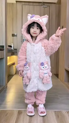 Bộ ngủ lông siêu ấm cho bé #ao#aolong#dongu#donguxinh#donguchobe#thoitrang#trendingtiktok#trendingvideo#quanaothudong#quanaomacnha#dochobe#dochobegai#mevabe#mebimsua#treemvungcaohagiang 