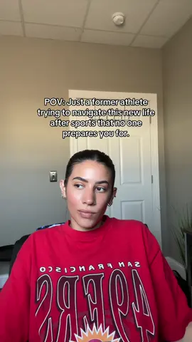 If only I had the tools I have now when I graduated. It still would’ve been painful, but it definitely would’ve made the process easier to cope with. #FormerAthlete #lifeaftersports #MentalHealth #PurposeAfterSports #EmbraceChange 