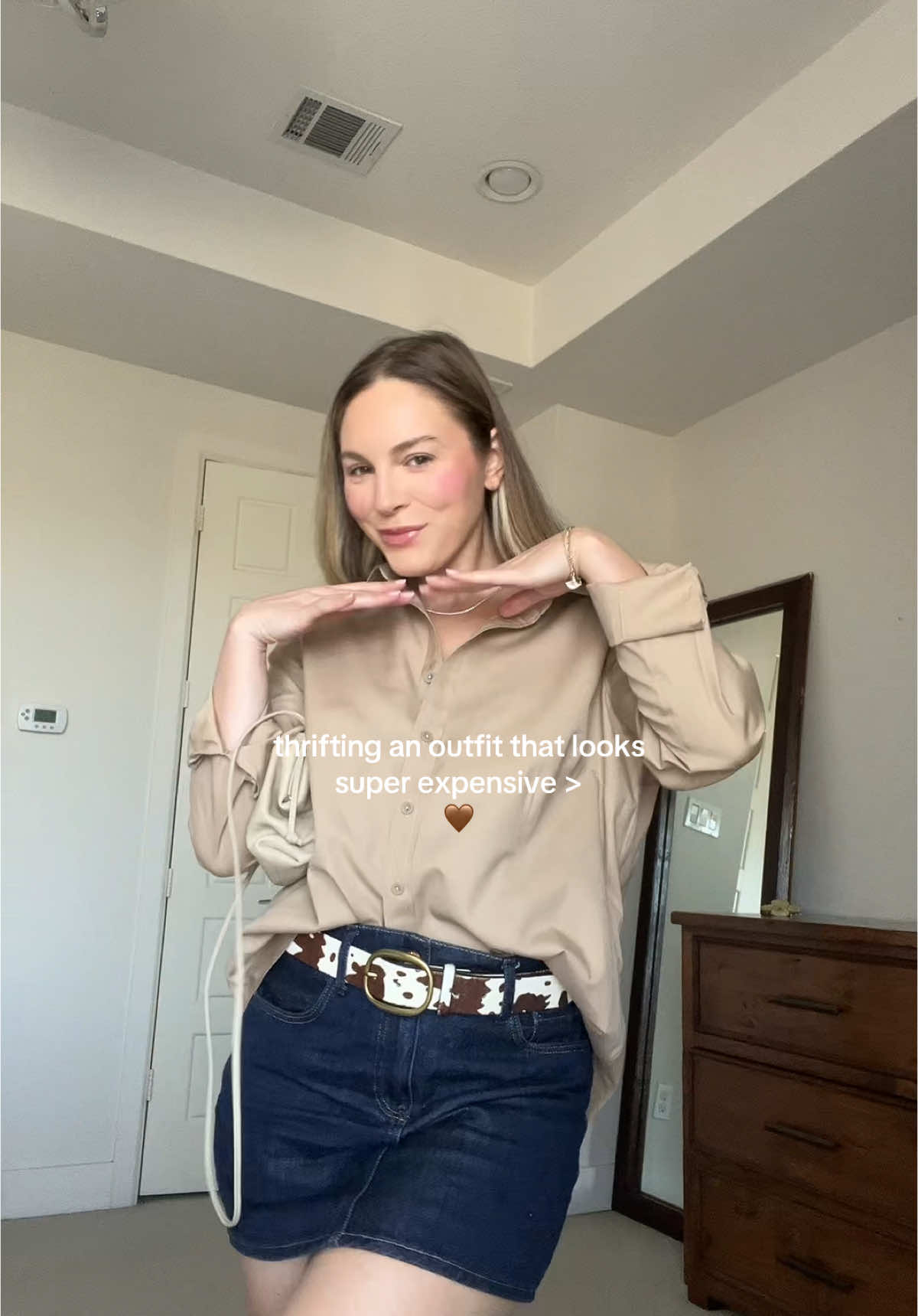 🗣️ tomorrow is 50% off tags at all @thriftgiantofficial locations ‼️ run do not walk!! #thriftgiant #dallasvintage #dallasthrifting #dallasthrift #thriftfinds #thrifthaul #dallasthrifter #dallasshopping #thrifttok 