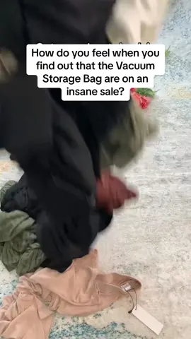 I love it! #vacuumbag #vacuumstoragebag #storagebag #fyp #vacuumseal #blackfriday