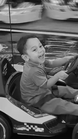 Kalah ama gua tapi, gua umur 3 tahun uda bisa bawa Astrea batok geter 